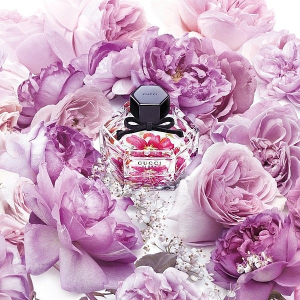 Цветочный аромат Flora by Gucci Gorgeous Gardenia