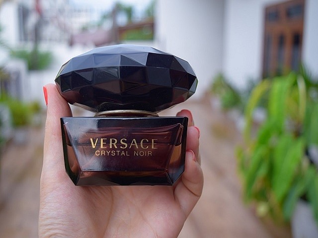versace crystal noir