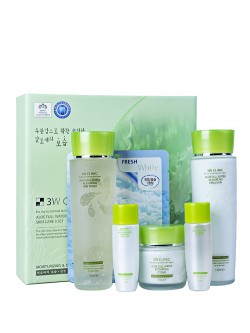 Набор 3W Clinic Aloe Full Water Activating Skin Care 3 Set